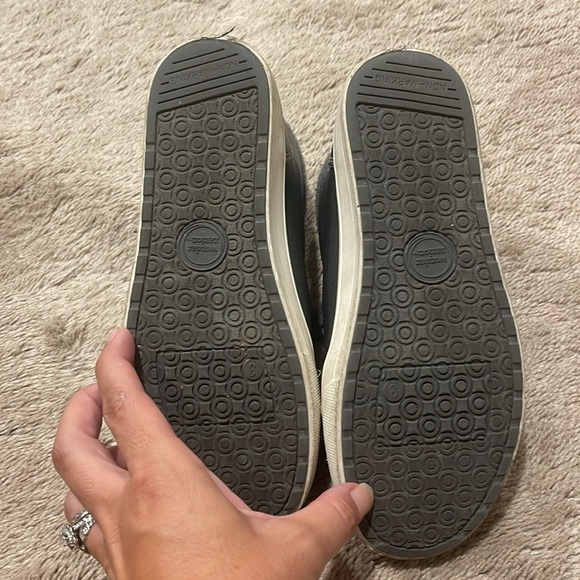 Boys Wonder Nation Shoes - Picture 3 of 6